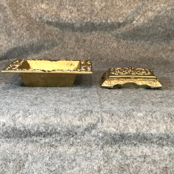 Vintage Brass Ashtray with Flip Top Cigarette Holder Box - Picture 6 of 10